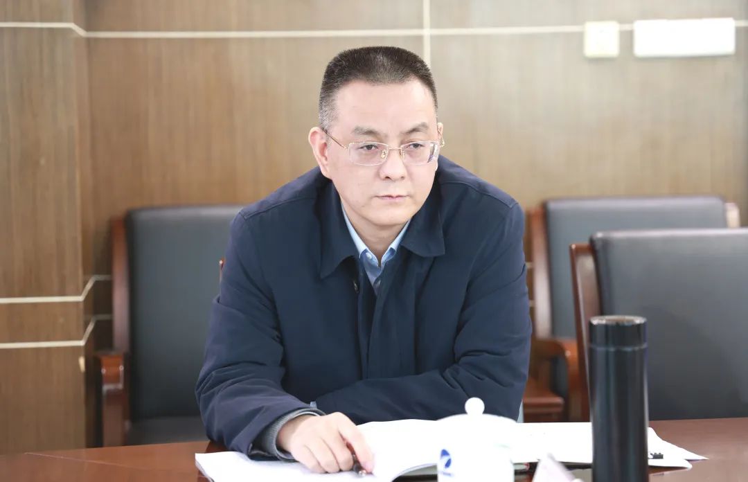 凯发k8国际首页登录集团召开第六届董事会第十一次会议 彭坚中.jpg